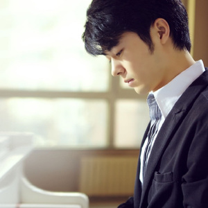 黑皮体育生喷潮gary2023
